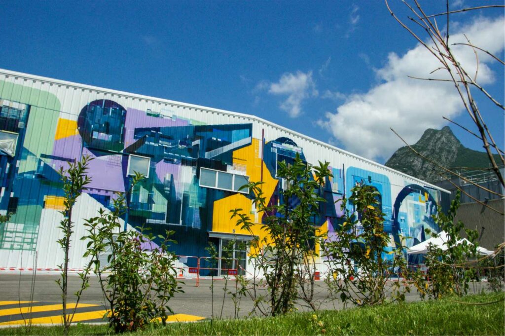 Fresque-Street-Art-Festival---STMicroelectronics-Grenoble-2